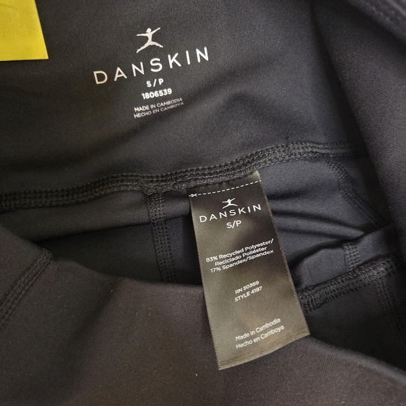 Danskin Womens High Rise Brushed Leggings Black Salt Sz S NEW Reflector Athletic - Picture 6 of 9